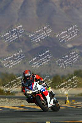 media/Jan-13-2024-SoCal Trackdays (Sat) [[9c032fe5aa]]/Turn 14 (10am)/